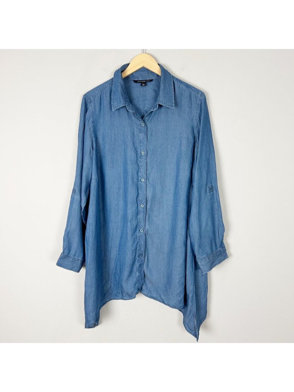 Zac & Rachel Button Down Tunic Blue Chambray Top Asymmetric Shirt Size 1X Women'